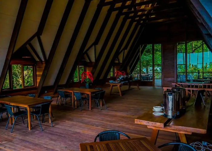 Telaga Warna Resort & Resto Bogor